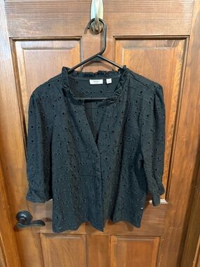Dylan Eyelet Lauren Blouse Size M